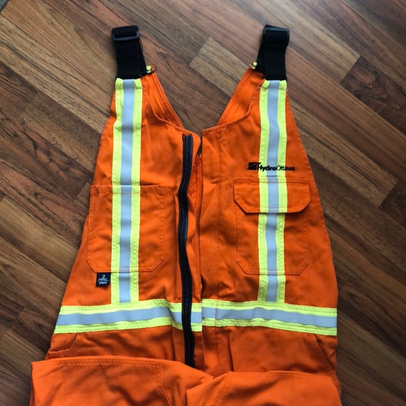 Orange jumpsuit - Picture 2 of 7